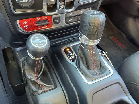 Used 2020 Jeep Wrangler Unlimited Rubicon image 4