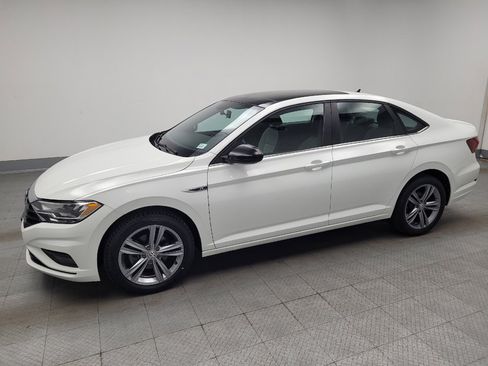 Used 2019 Volkswagen Jetta R-Line FWD image 2