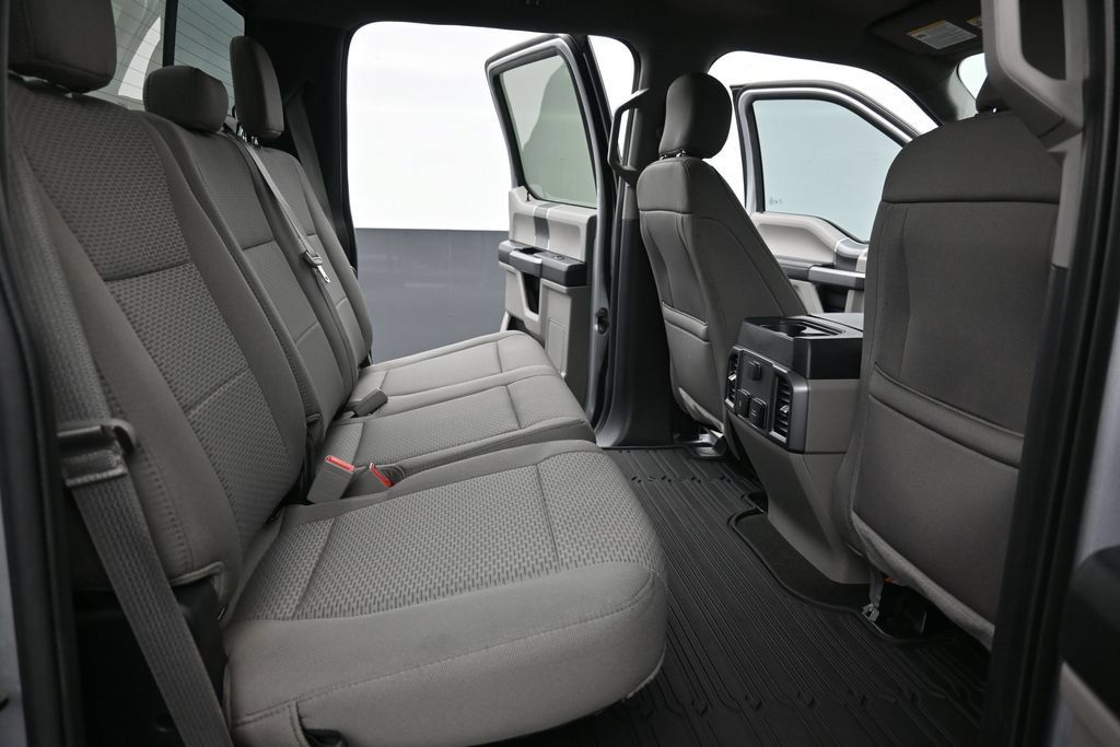 Used 2020 Ford F150 XLT w/ Equipment Group 302A Luxury AWD/4WD image 25