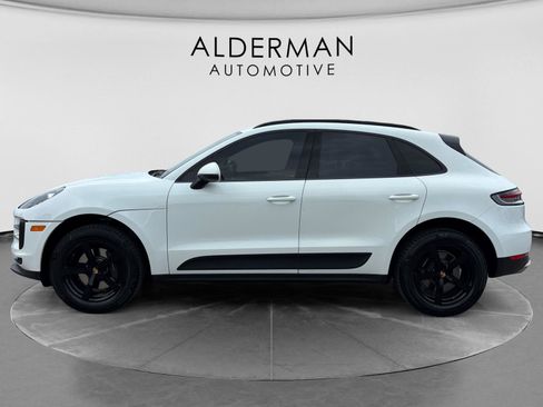 Used 2020 Porsche Macan AWD/4WD image 2