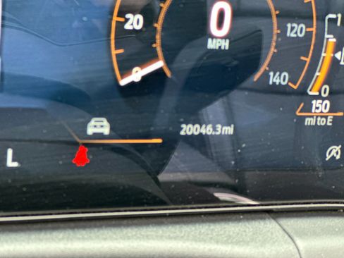 Used 2025 Ford Mustang Premium RWD image 23