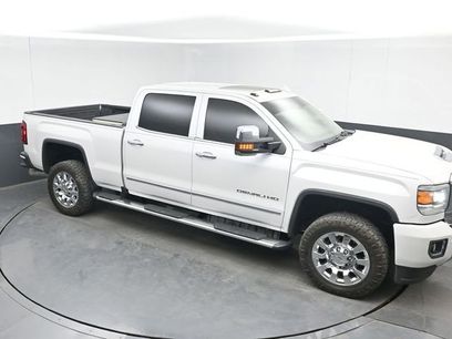 Used 2019 GMC Sierra 2500 Denali w/ Duramax Plus Package