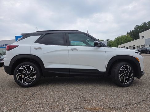 New 2026 Chevrolet TrailBlazer RS w/ Convenience Package AWD/4WD image 21