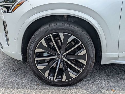 Certified 2026 Volvo XC90 B6 Ultra w/ Protection Package AWD/4WD image 11