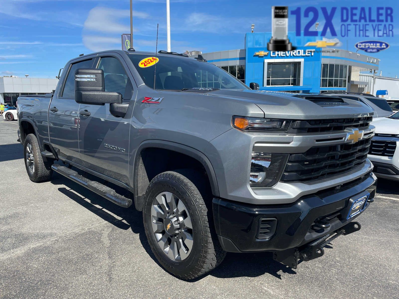 Used 2024 Chevrolet Silverado 2500 Custom w/ Custom Value Package AWD/4WD image 1