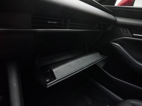 Used 2024 MAZDA MAZDA3 s FWD image 30
