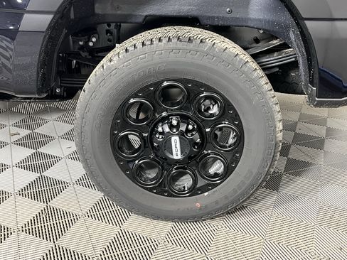 New 2026 Ford F250 Lariat w/ Black Appearance Package image 20