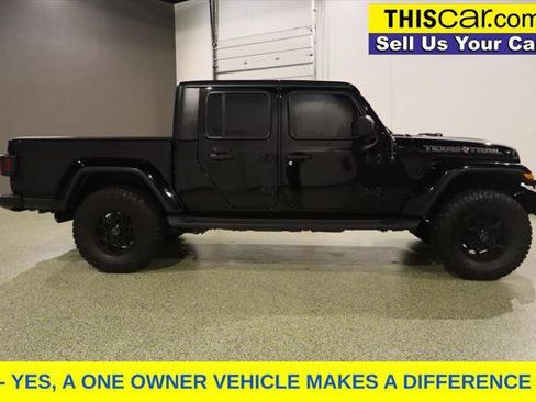 Used 2023 Jeep Gladiator Sport image 8