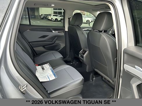 New 2026 Volkswagen Tiguan SE image 9