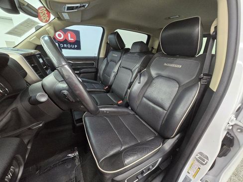 Used 2020 RAM 1500 Laramie image 12