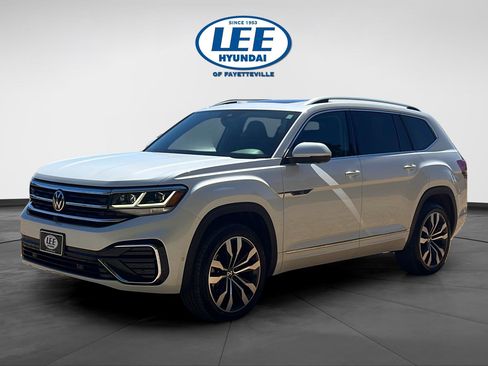 Used 2023 Volkswagen Atlas SEL Premium image 7