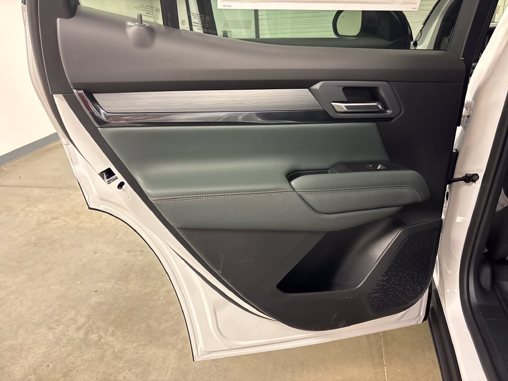 New 2026 GMC Terrain AT4 w/ Convenience Package III AWD/4WD image 27