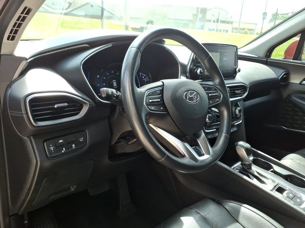 Used 2020 Hyundai Santa Fe Limited FWD image 14