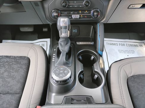Used 2023 Ford Bronco Wildtrak AWD/4WD image 25