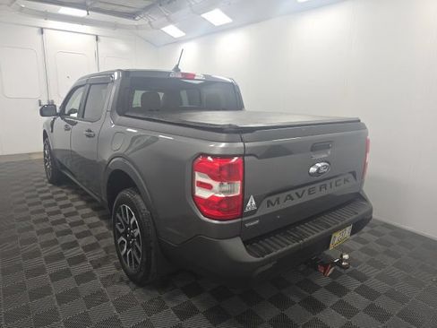 Used 2023 Ford Maverick Lariat FWD image 4