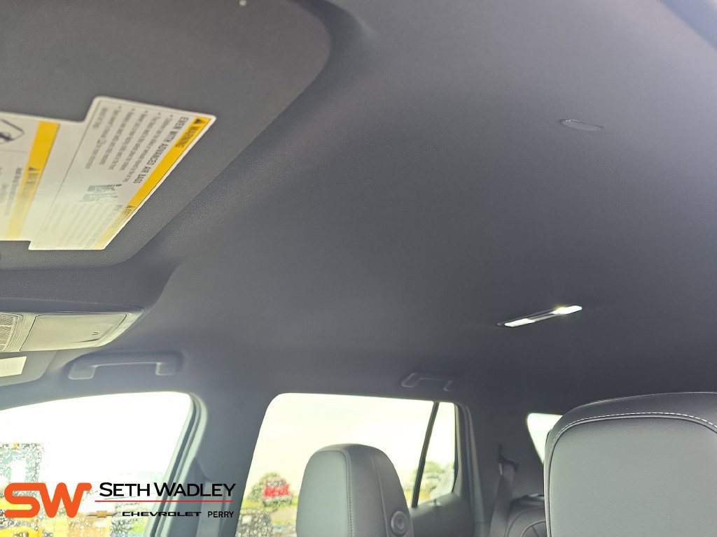 New 2027 GMC Terrain Elevation w/ Elevation Premium Package FWD image 31