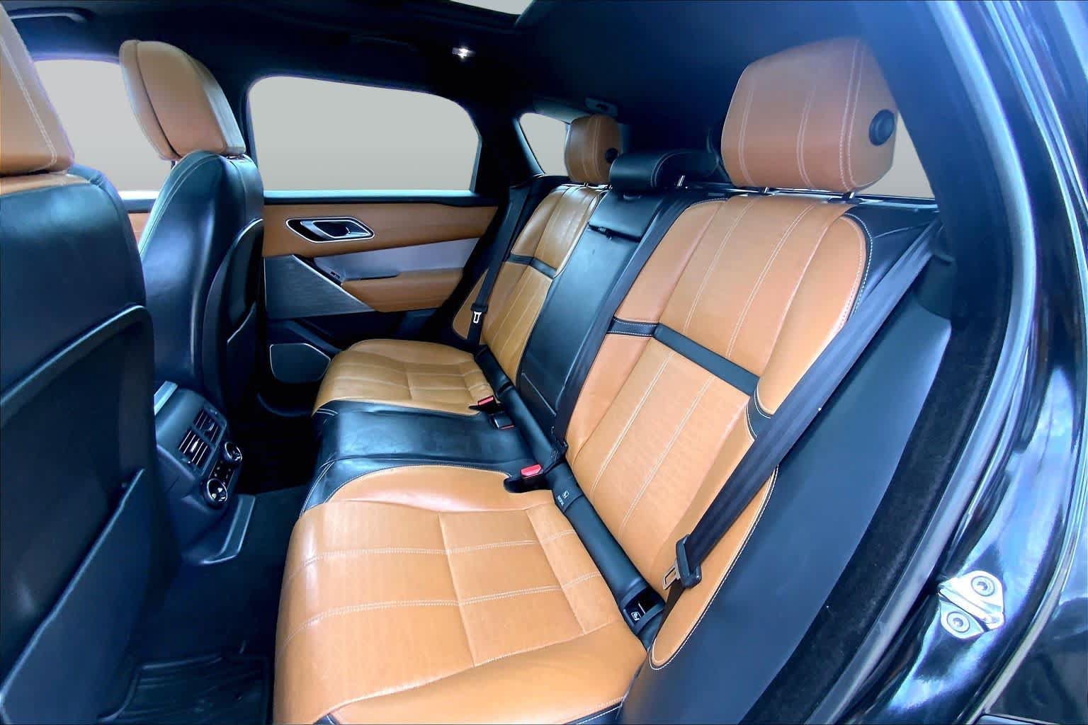 Used 2019 Land Rover Range Rover Velar R-Dynamic SE AWD/4WD image 20