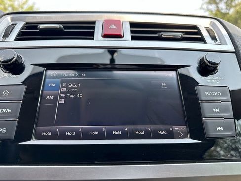 Used 2018 Subaru Outback 2.5i AWD/4WD image 22