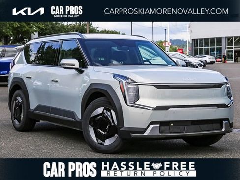 New 2024 Kia EV9 Wind image 1