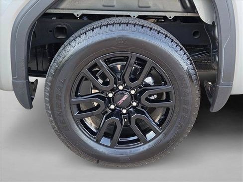 Used 2025 GMC Sierra 1500 Elevation AWD/4WD image 24
