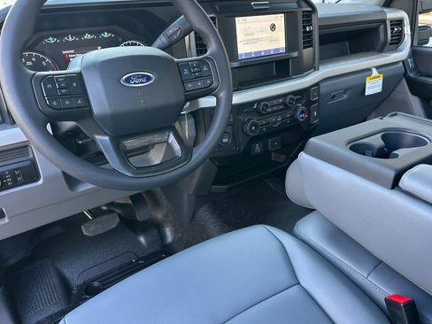 New 2026 Ford F250 XL w/ XL Chrome Package image 12