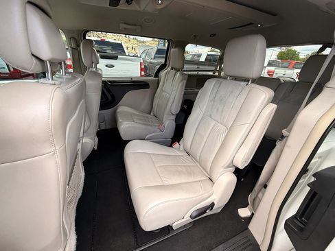 Used 2012 Chrysler Town & Country Limited FWD image 14