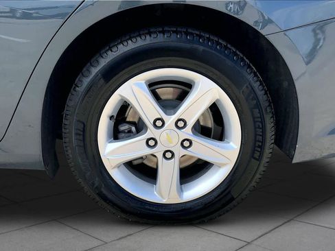 Used 2019 Chevrolet Malibu LS FWD image 11