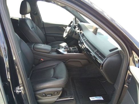 Used 2017 Audi Q7 3.0T Prestige w/ Prestige Package image 15
