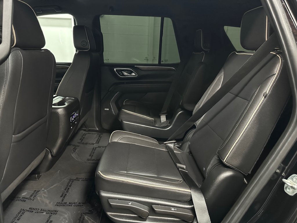 Used 2023 Chevrolet Tahoe Premier AWD/4WD image 21