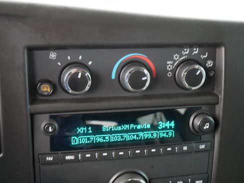 Used 2023 Chevrolet Express 2500 LS w/ Driver Convenience Package image 23