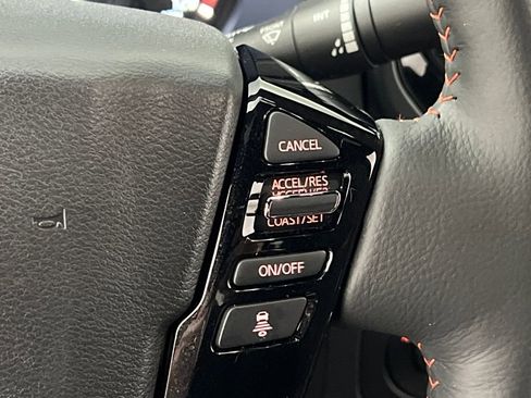 Used 2026 Nissan Frontier PRO-4X w/ Pro-4x Convenience Package image 47