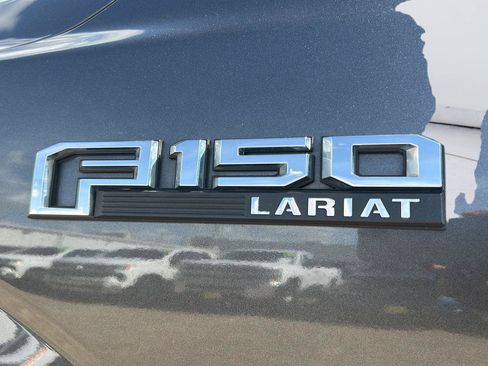 Used 2019 Ford F150 Lariat RWD image 32