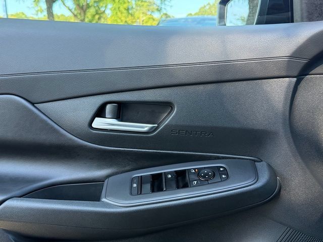 Used 2026 Nissan Sentra SV w/ SV Convenience Package FWD image 16