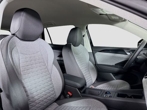 New 2026 Volkswagen Tiguan S image 27