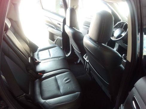 Used 2020 Mitsubishi Outlander SEL FWD image 19