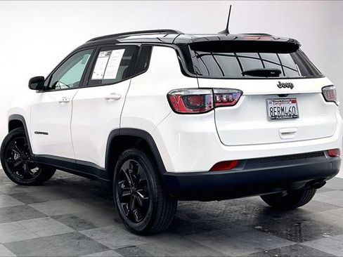 Used 2018 Jeep Compass Altitude w/ Popular Equipment Group image 10