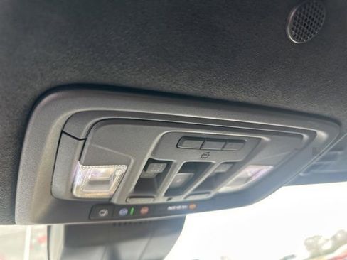 Used 2024 GMC Sierra 3500 Denali Ultimate image 35