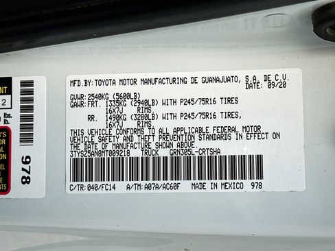 Used 2021 Toyota Tacoma SR5 image 12