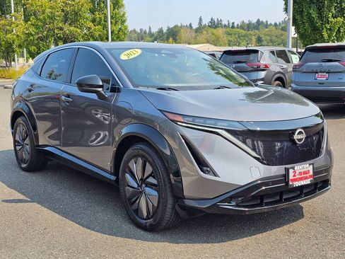 Used 2023 Nissan Ariya FWD image 3