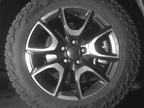 Used 2025 Jeep Compass Trailhawk AWD/4WD image 13