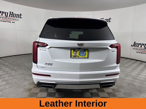 Used 2024 Cadillac XT6 Premium Luxury AWD/4WD image 6