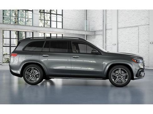 New 2026 Mercedes-Benz GLS 450 4MATIC image 6