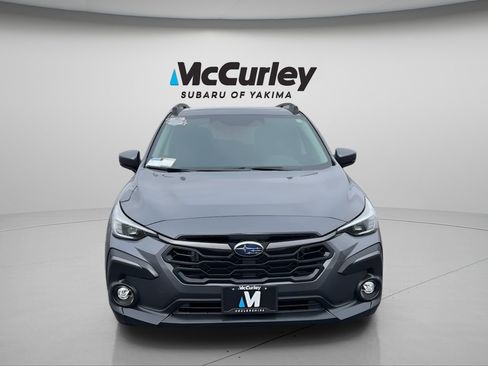 Certified 2024 Subaru Crosstrek 2.5i Limited w/ Crosstrek Mirror Package image 2