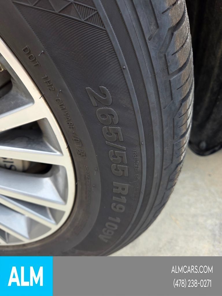 Used 2025 Genesis GV80 2.5T Standard AWD/4WD image 19