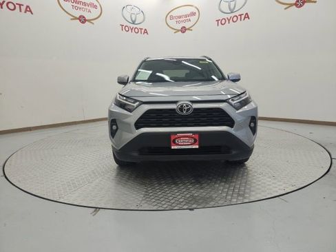 Used 2025 Toyota RAV4 XLE Premium FWD image 4