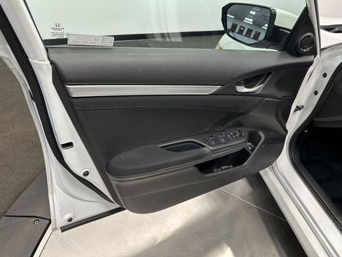 Used 2021 Honda Civic EX image 10
