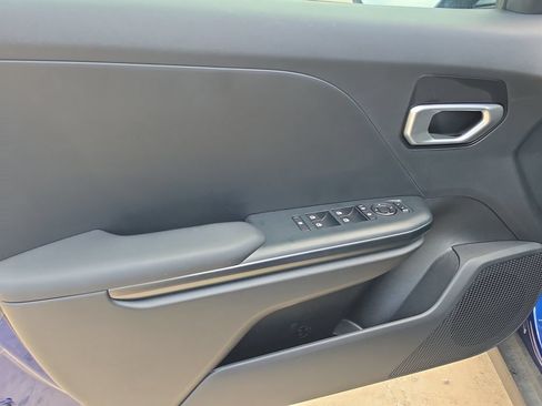 New 2026 Kia K4 FWD image 16