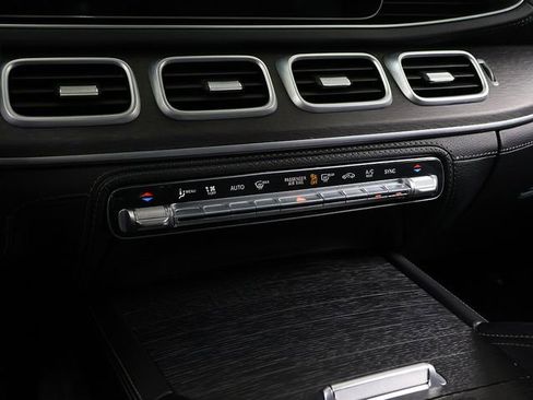 Used 2022 Mercedes-Benz GLE 450 4MATIC image 25