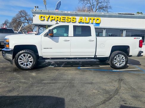 Used 2016 Chevrolet Silverado 2500 LT w/ LT Fleet Convenience Package image 2