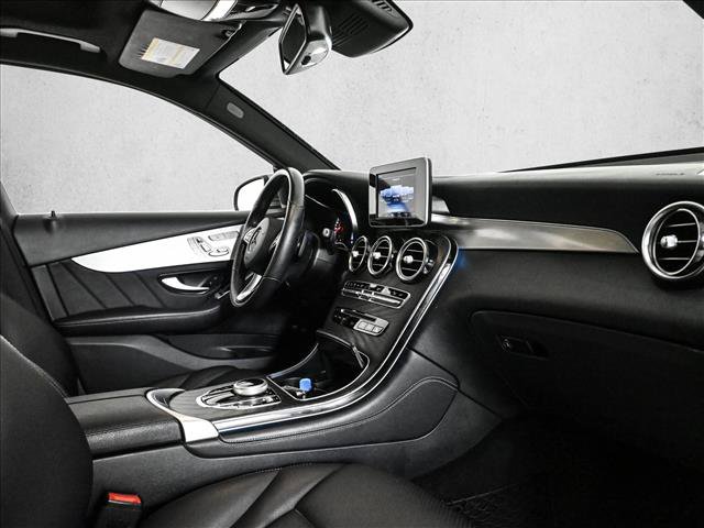 Certified 2019 Mercedes-Benz GLC 350e 4MATIC image 24